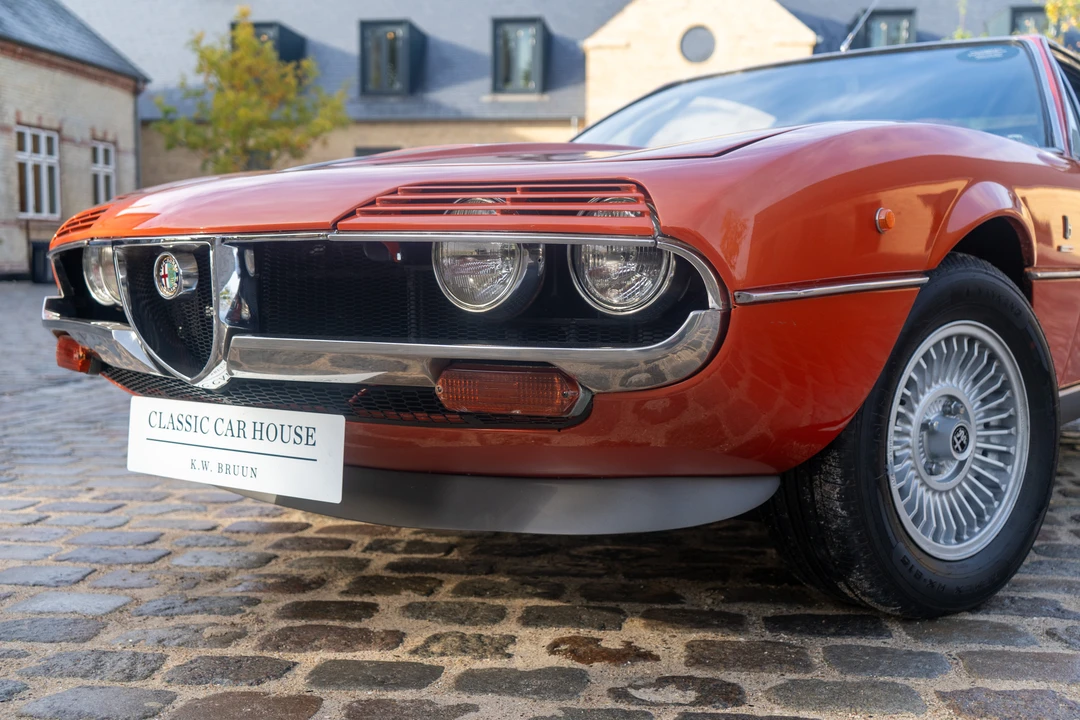 1971 Alfa Romeo Montreal - Image 14 of 31