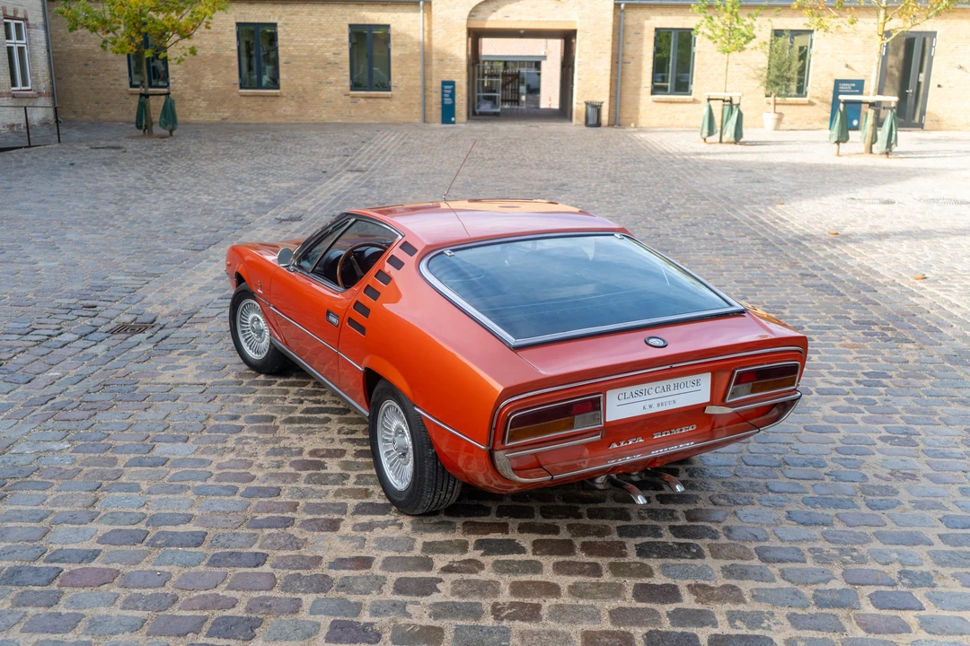 1971 Alfa Romeo Montreal - Image 11 of 31