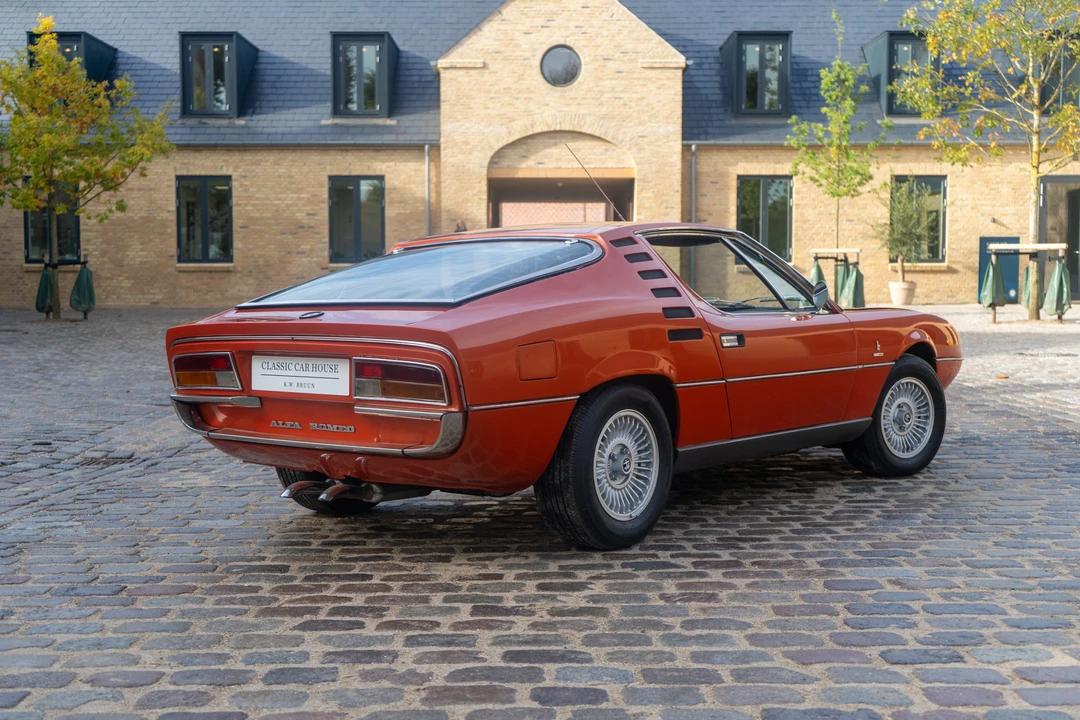 1971 Alfa Romeo Montreal - Image 12 of 31