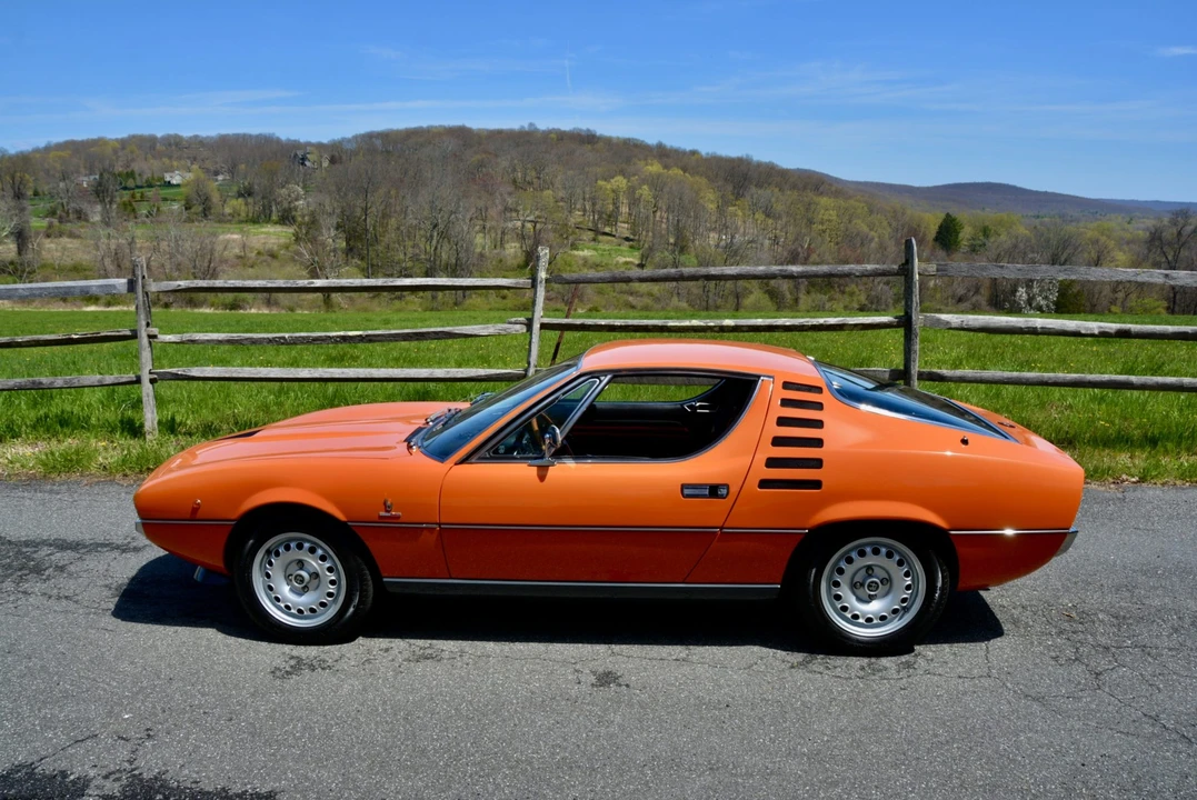 1971 Alfa Romeo Montreal - Image 12 of 31