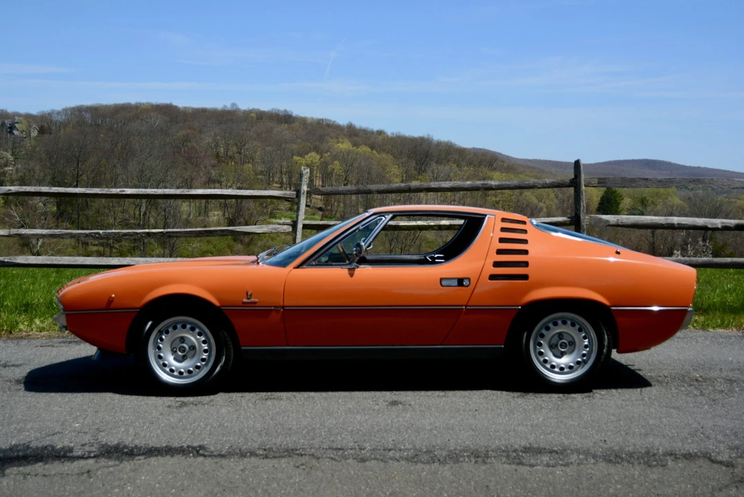 1971 Alfa Romeo Montreal - Image 17 of 31