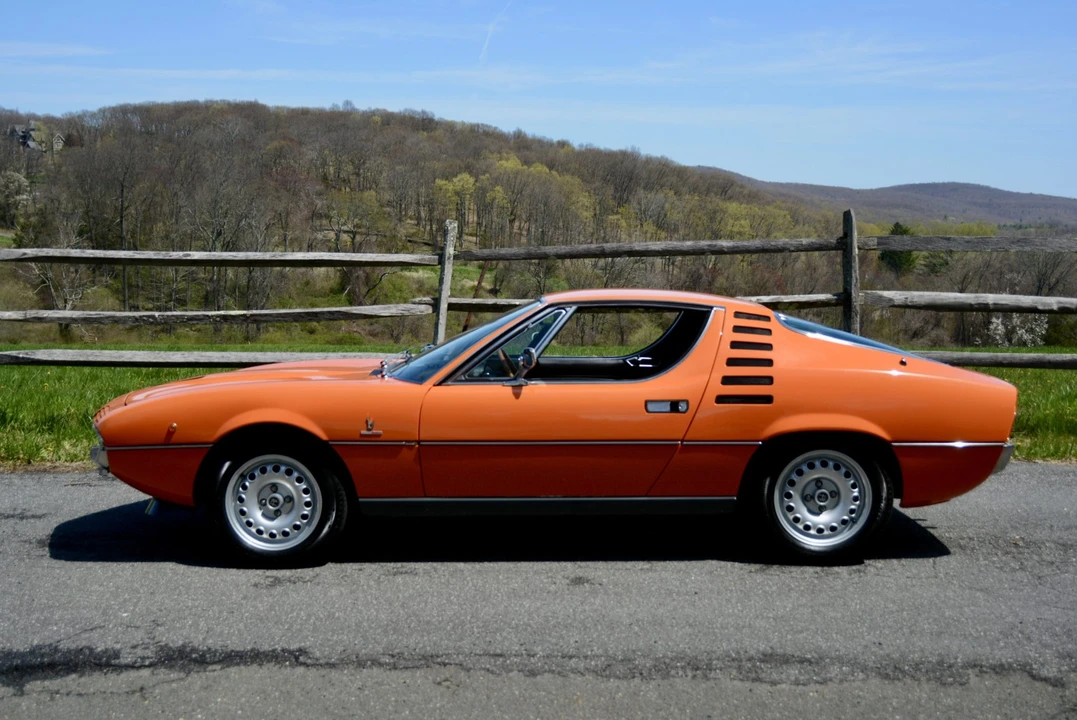 1971 Alfa Romeo Montreal - Image 16 of 31