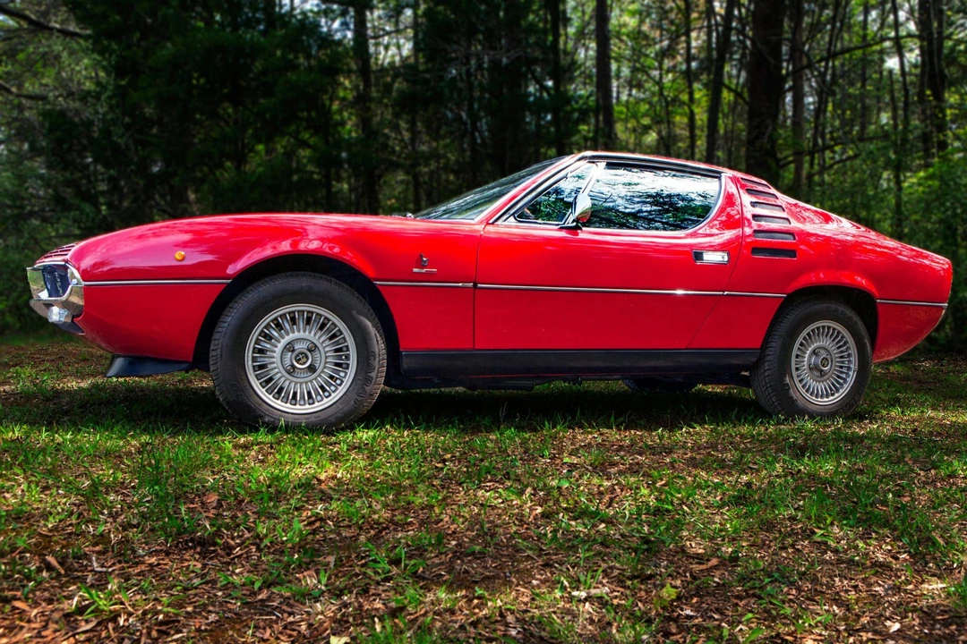 1971 Alfa Romeo Montreal - Image 11 of 31