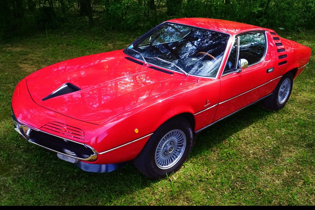 1971 Alfa Romeo Montreal - Image 9 of 31
