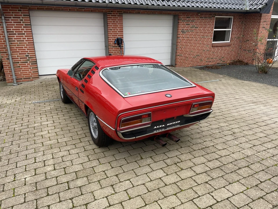 1971 Alfa Romeo Montreal - Image 13 of 31