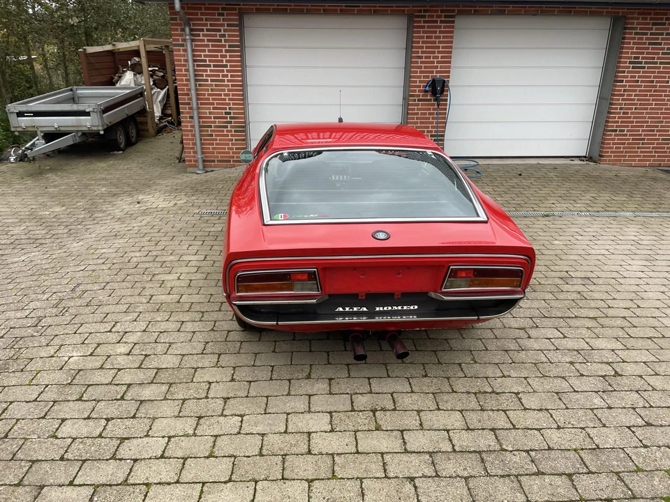 1971 Alfa Romeo Montreal - Image 12 of 31