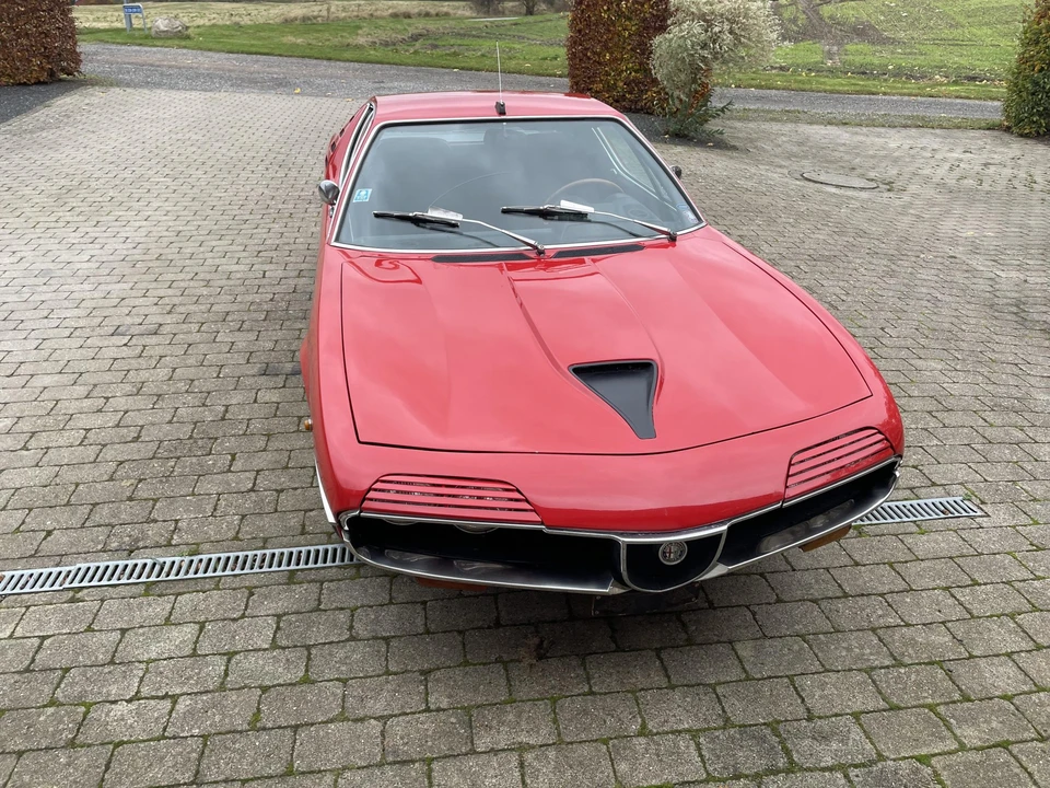 1971 Alfa Romeo Montreal - Image 4 of 31