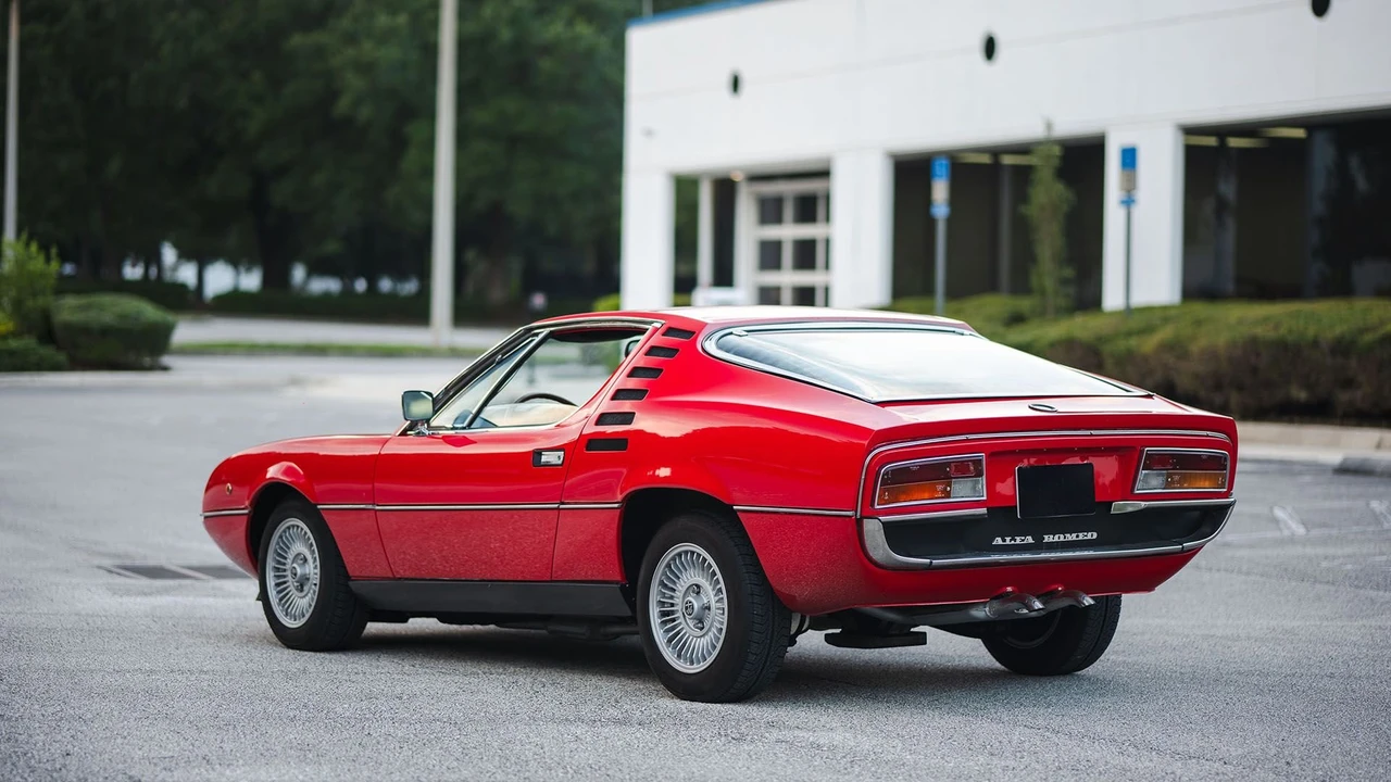1971 Alfa Romeo Montreal - Image 2 of 31