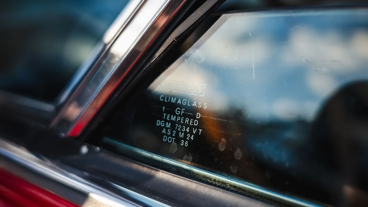 1971 Alfa Romeo Montreal - Image 31 of 31