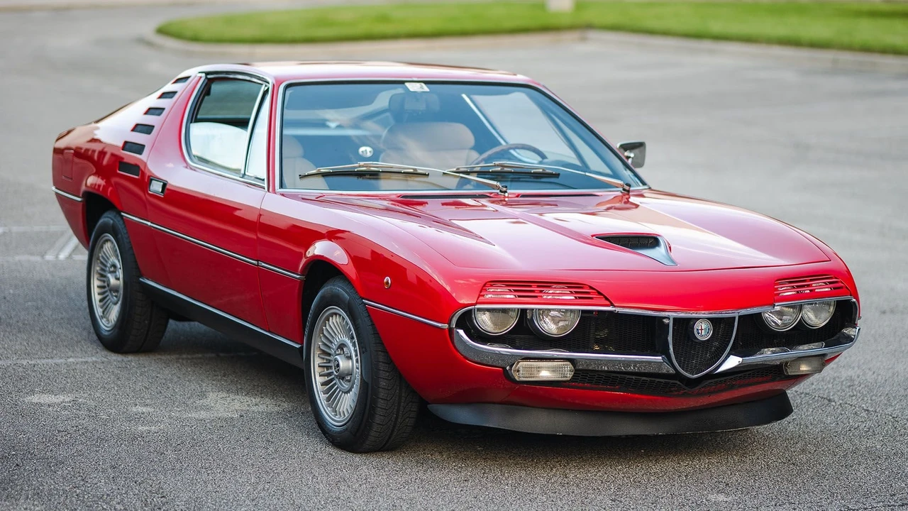 1971 Alfa Romeo Montreal - Image 10 of 31