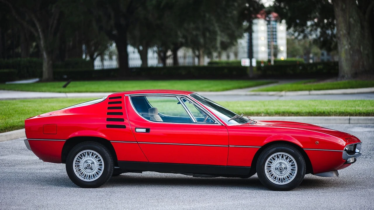 1971 Alfa Romeo Montreal - Image 13 of 31