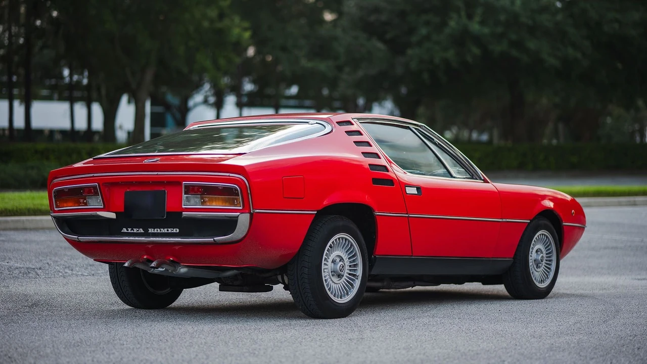 1971 Alfa Romeo Montreal - Image 18 of 31