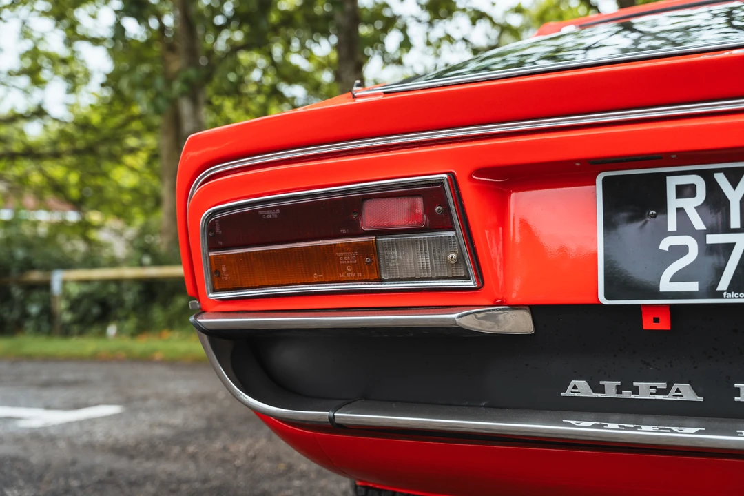 1971 Alfa Romeo Montreal - Image 24 of 31