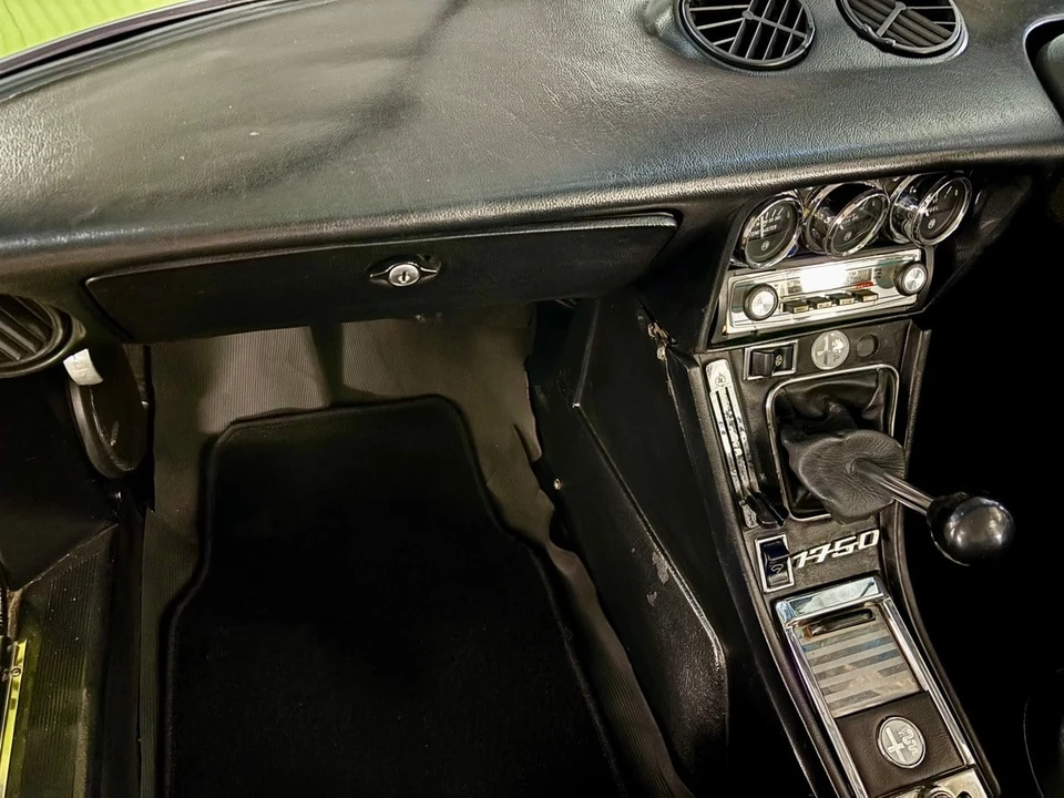 1971 Alfa Romeo Series 2 - Image 27 of 30