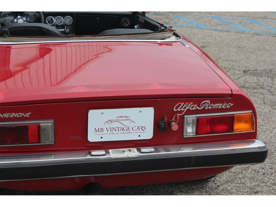 1971 Alfa Romeo Series 2 - Image 14 of 31