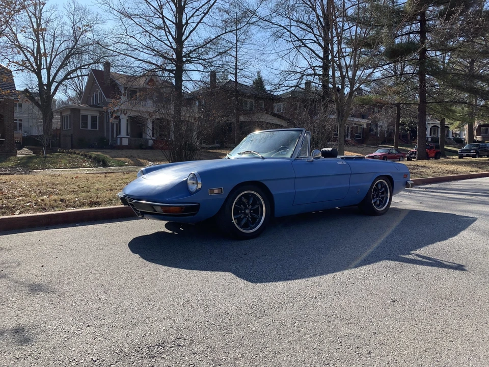 1971 Alfa Romeo Series 2 - Image 2 of 31