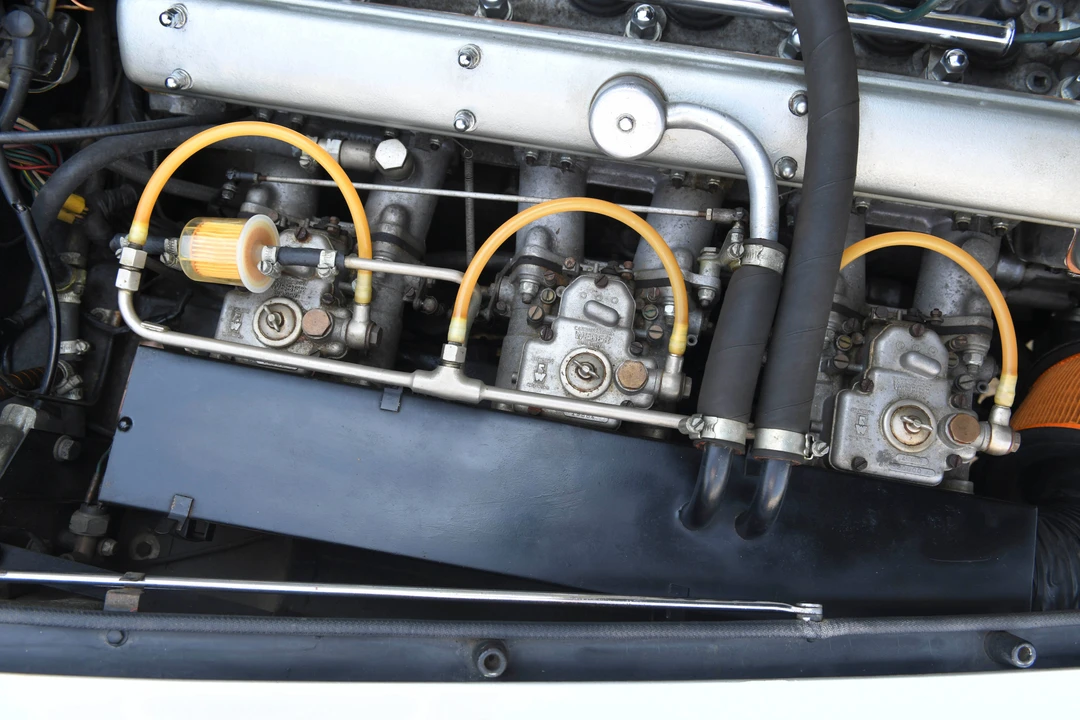 1971 Aston Martin DB6 Vantage - Image 25 of 31