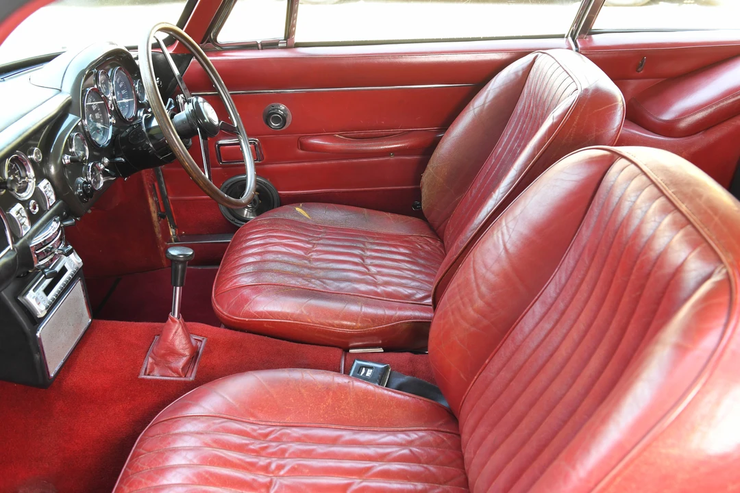 1971 Aston Martin DB6 Vantage - Image 6 of 31