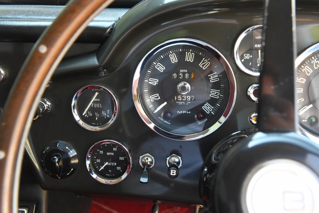 1971 Aston Martin DB6 Vantage - Image 18 of 31