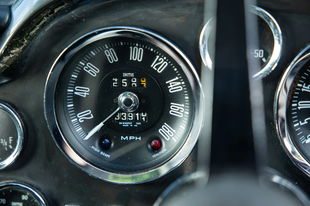 1971 Aston Martin DB6 - Image 30 of 31