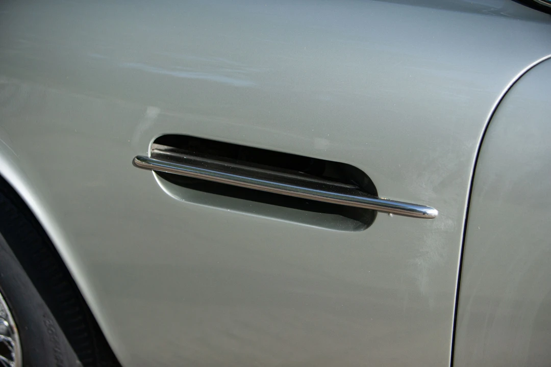 1971 Aston Martin DB6 - Image 14 of 31