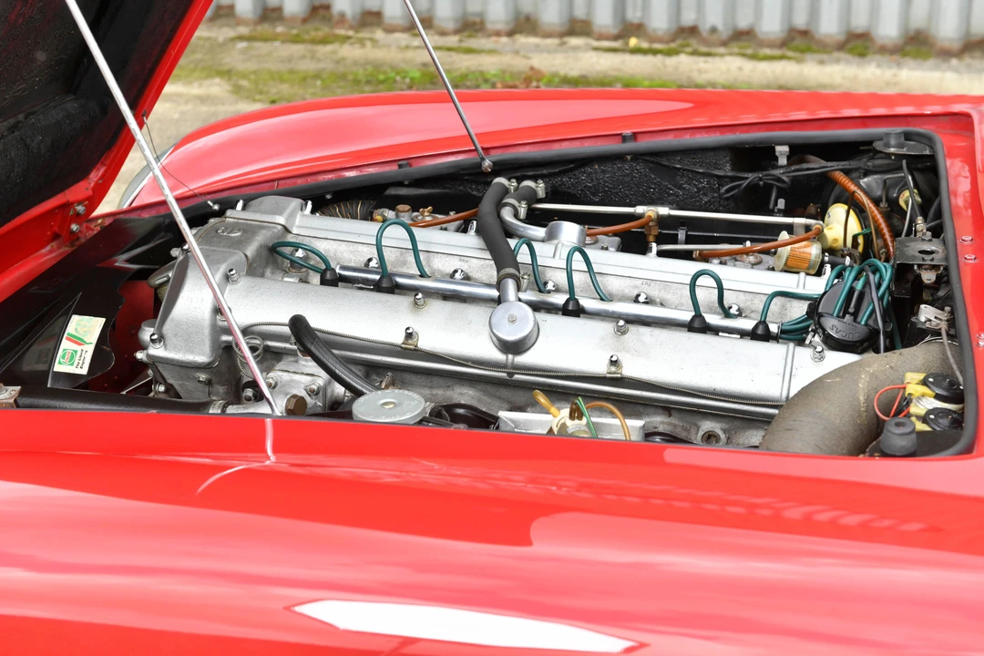 1971 Aston Martin DB6 Vantage - Image 25 of 31