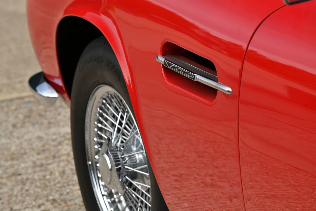 1971 Aston Martin DB6 Vantage - Image 17 of 31