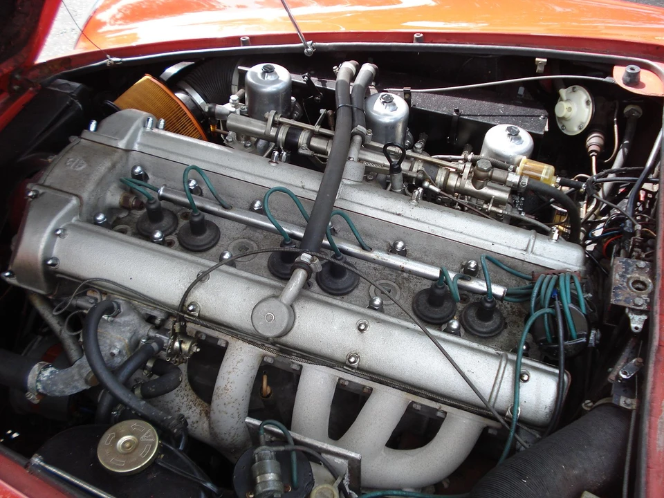 1971 Aston Martin DB6 - Image 2 of 3