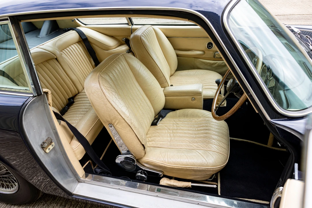 1971 Aston Martin DB6 - Image 8 of 31