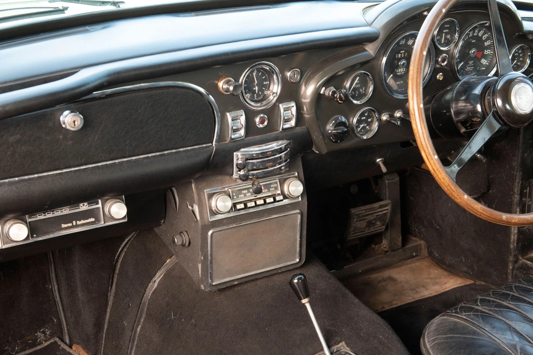 1971 Aston Martin DB6 - Image 28 of 31