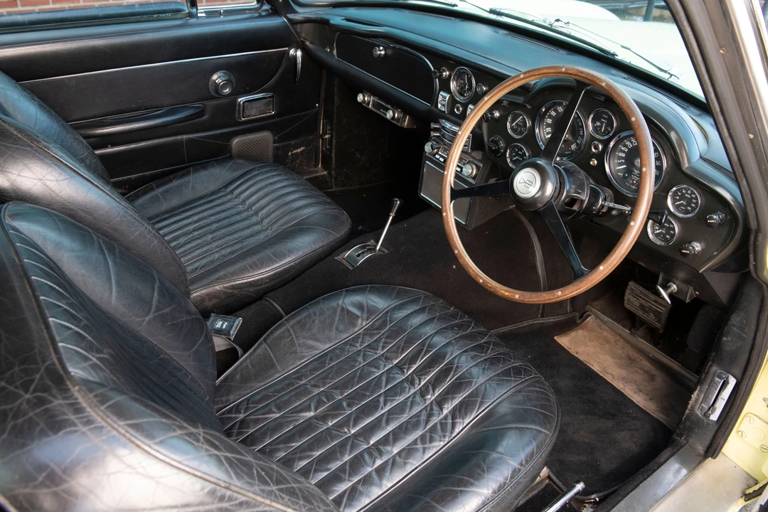 1971 Aston Martin DB6 - Image 25 of 31