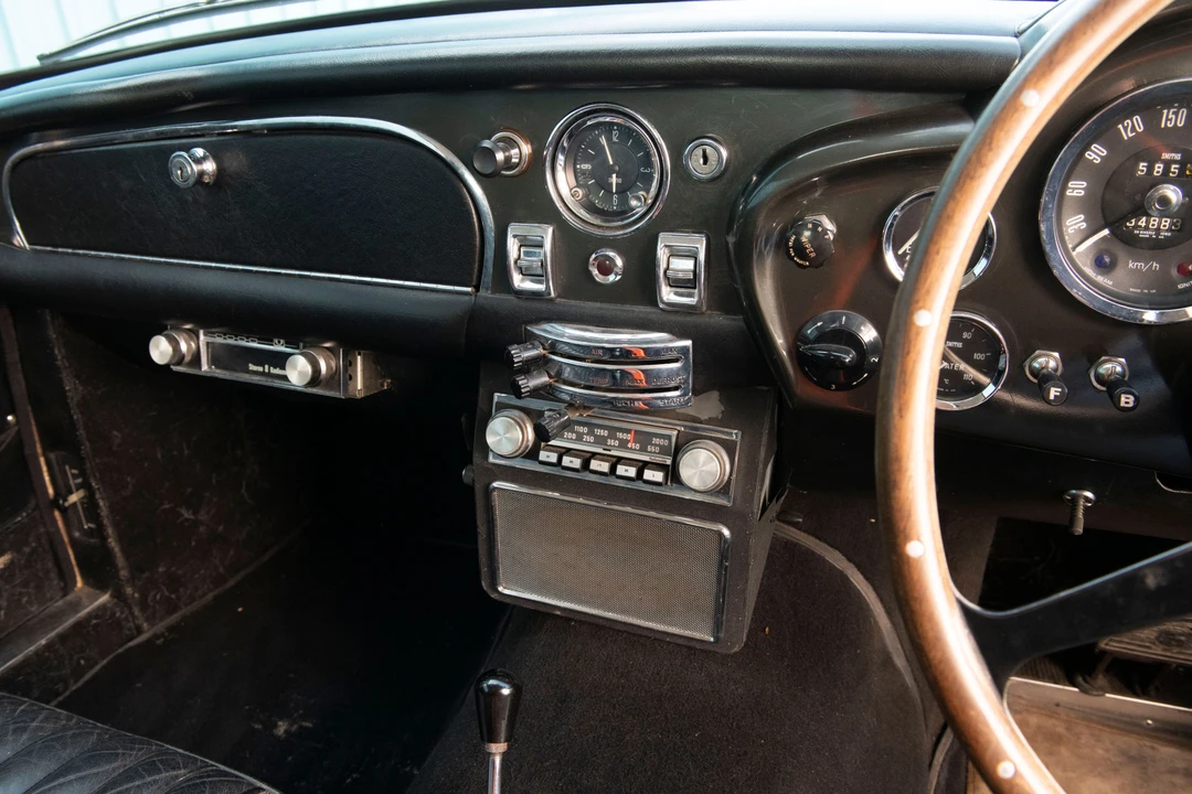 1971 Aston Martin DB6 - Image 21 of 31