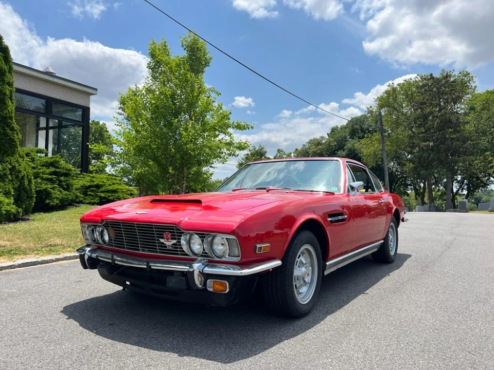 1971 Aston Martin DBS V8 - Image 2 of 8