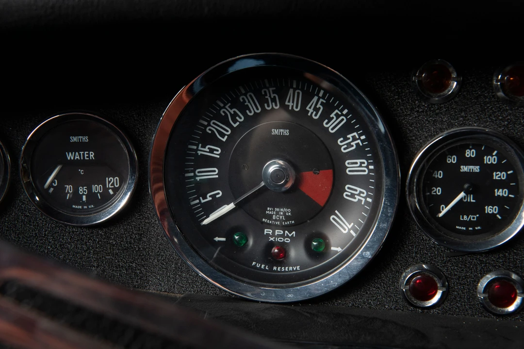 1971 Aston Martin DBS V8 - Image 13 of 31