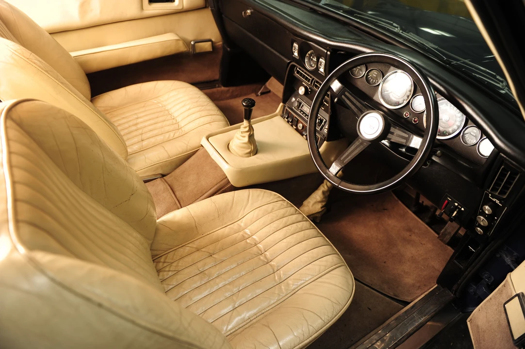 1971 Aston Martin DBS V8 - Image 4 of 4