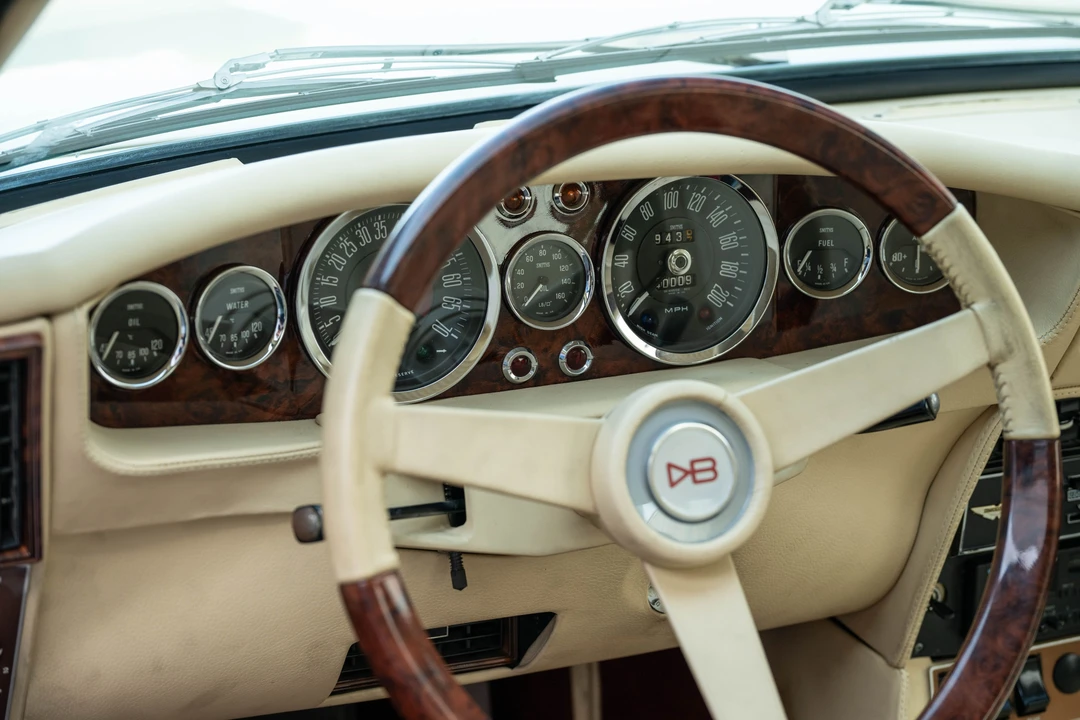 1971 Aston Martin DBS V8 - Image 27 of 31