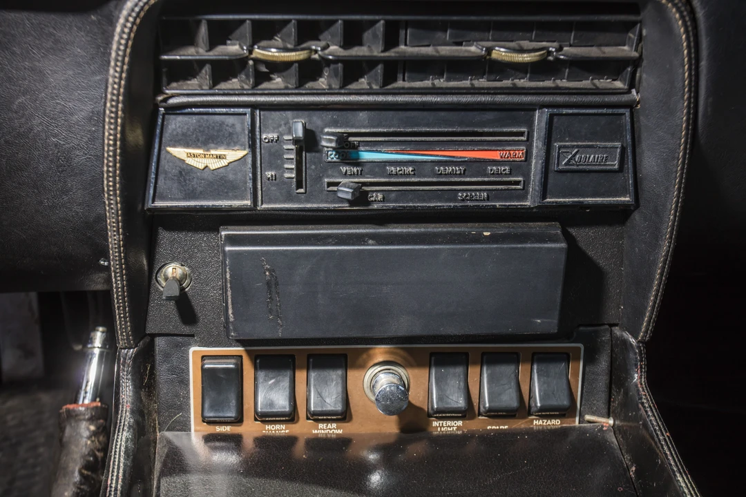 1971 Aston Martin DBS V8 - Image 10 of 31