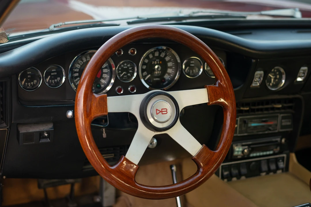 1971 Aston Martin DBS V8 - Image 24 of 31