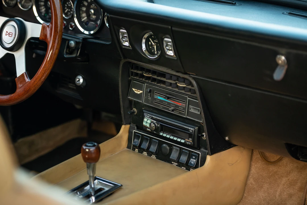 1971 Aston Martin DBS V8 - Image 23 of 31