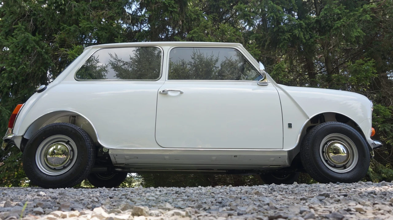 1971 Mini Mini Mark III - Image 4 of 31