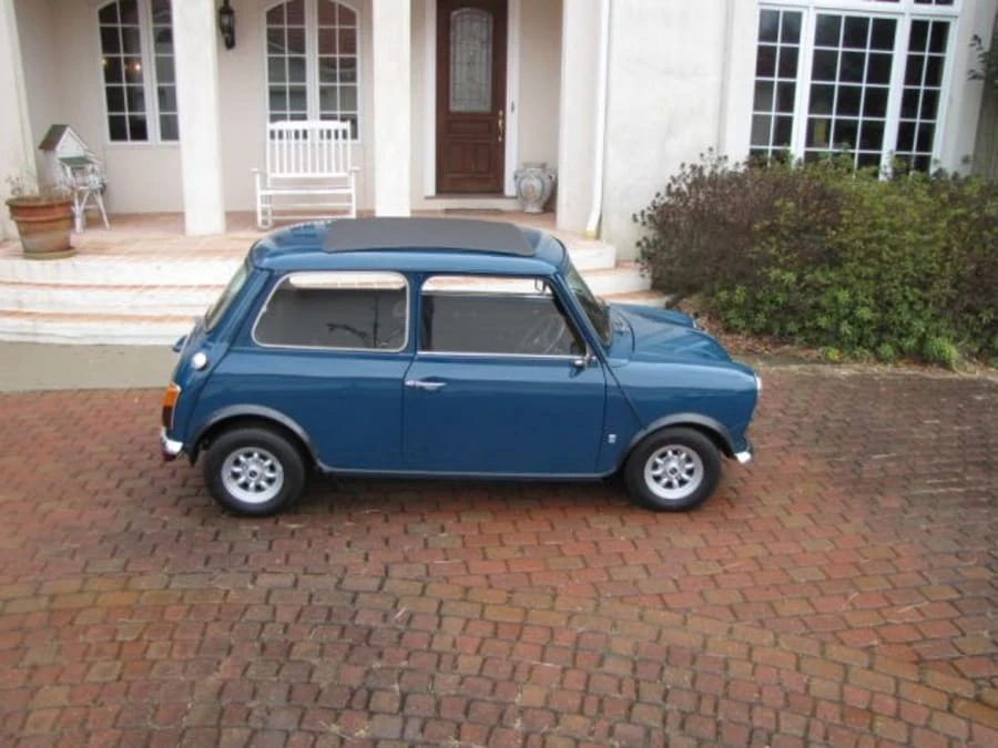 1971 Mini Mini Mark III - Image 2 of 8