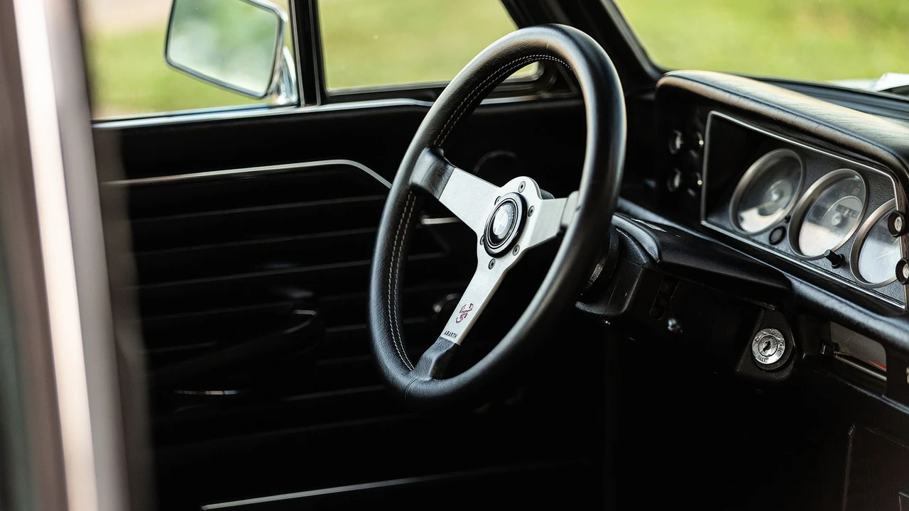 1971 BMW 2002 - Image 18 of 31