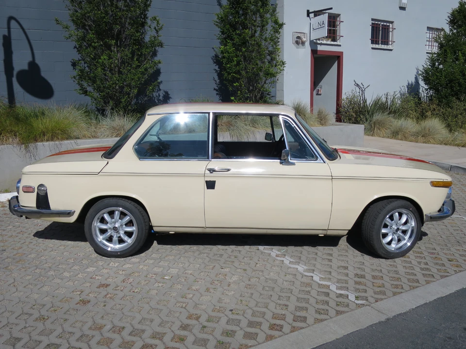 1971 BMW 2002 - Image 2 of 31