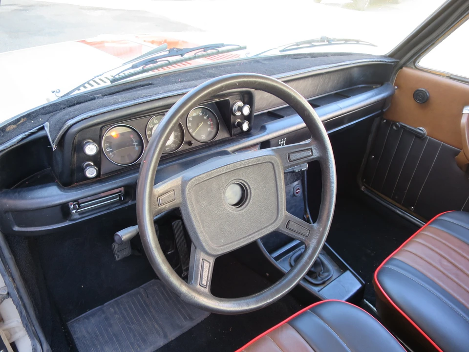 1971 BMW 2002 - Image 22 of 31