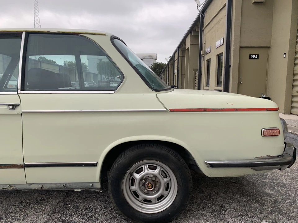 1971 BMW 2002 - Image 11 of 31
