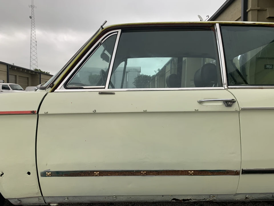 1971 BMW 2002 - Image 10 of 31