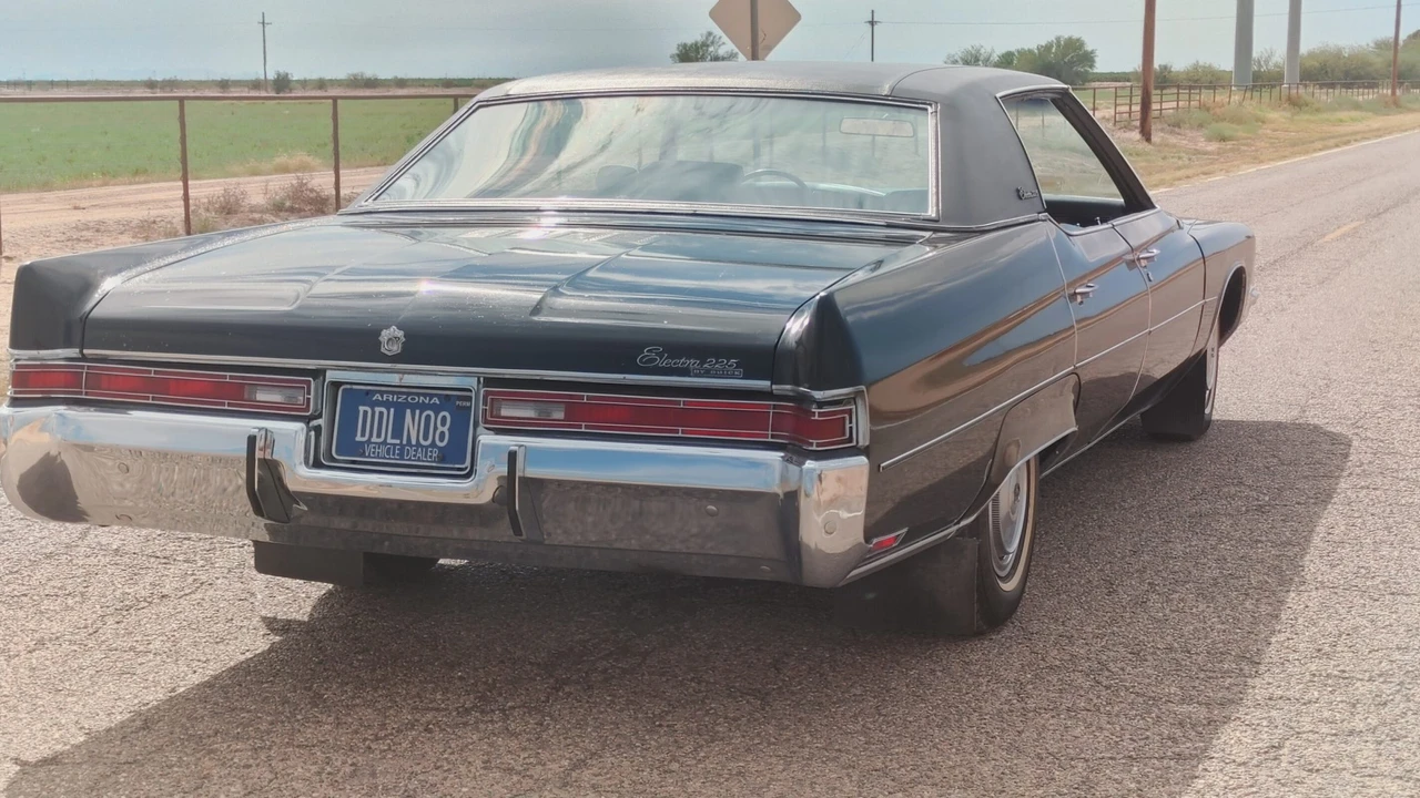 1971 Buick Electra - Image 18 of 31