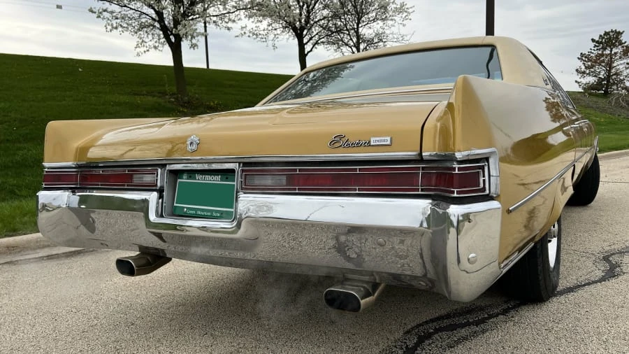 1971 Buick Electra - Image 13 of 15