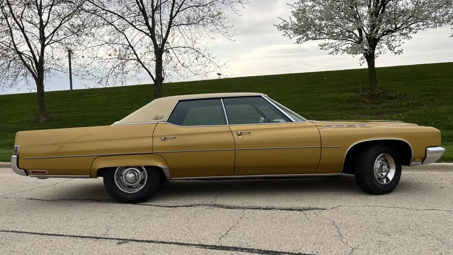 1971 Buick Electra - Image 14 of 15