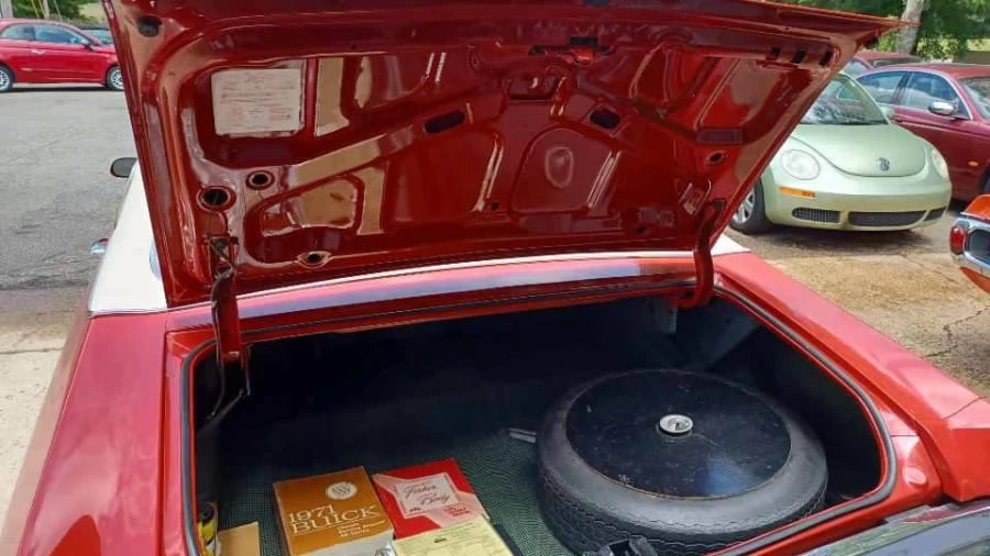 1971 Buick Gran Sport - Image 10 of 18